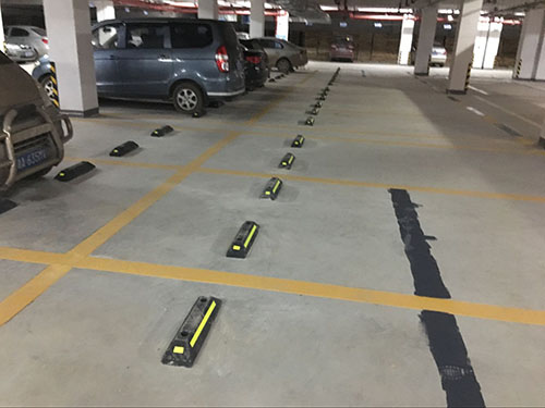 車(chē)位劃線(xiàn)02