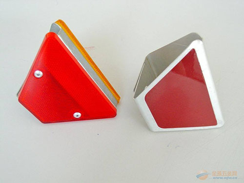 梯形輪廓標(biāo)2