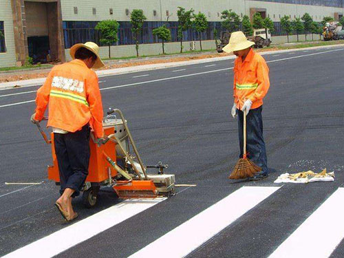 熱熔標(biāo)線(xiàn)02